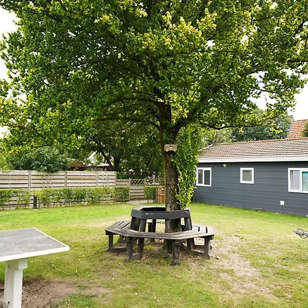 Luxe 'bold' Nabij Bos En Veluwemeer - 4 Pers Semesterbostad *