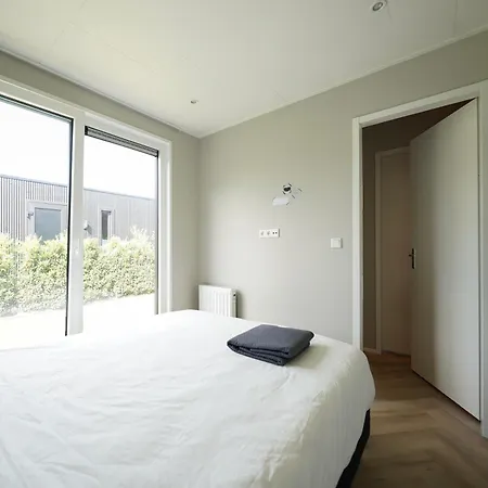 Luxe 'bold' Nabij Bos En Veluwemeer - 4 Pers Semesterbostad