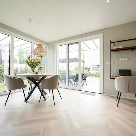 Luxe 'bold' Nabij Bos En Veluwemeer - 4 Pers *